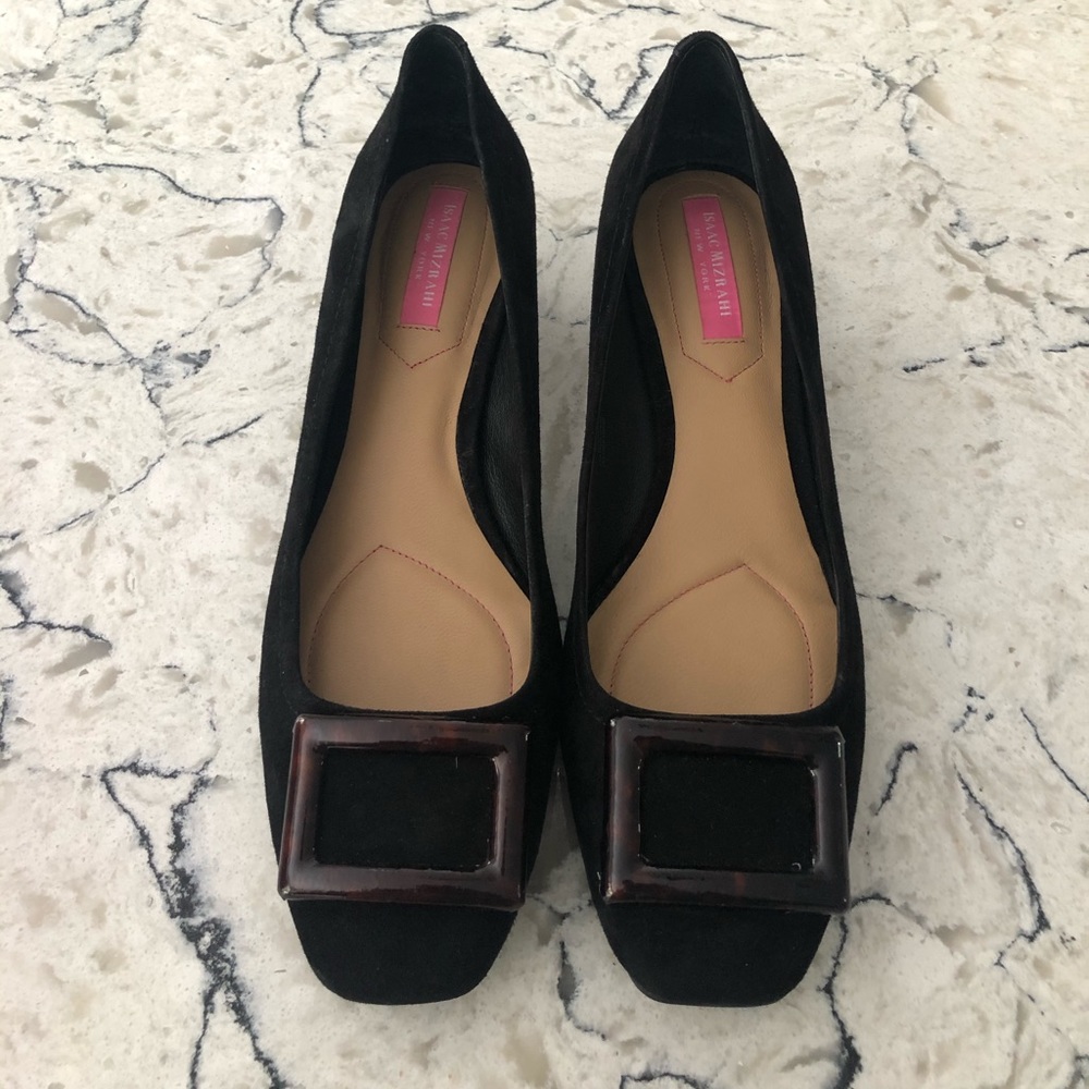 Never Worn Isaac Mizrahi ‘Perry’ Black Suede Pump
